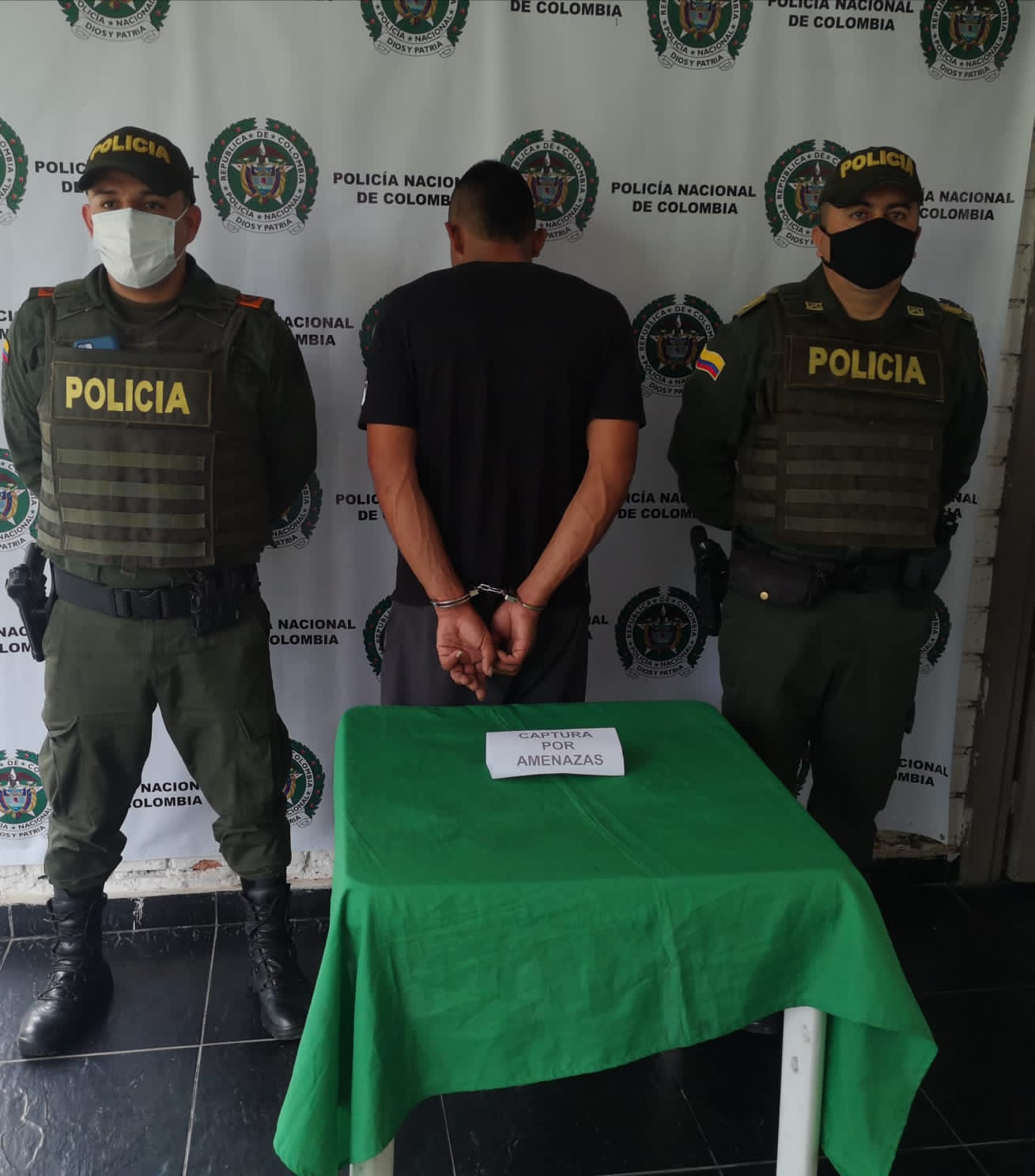 Capturada una persona indiciada de atraco en un bus en la vía La Felisa Medellin