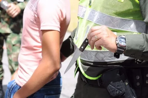 17 hinchas retenidos luego de riña registrada en la tarde de hoy a las afueras del Estadio Palogrande